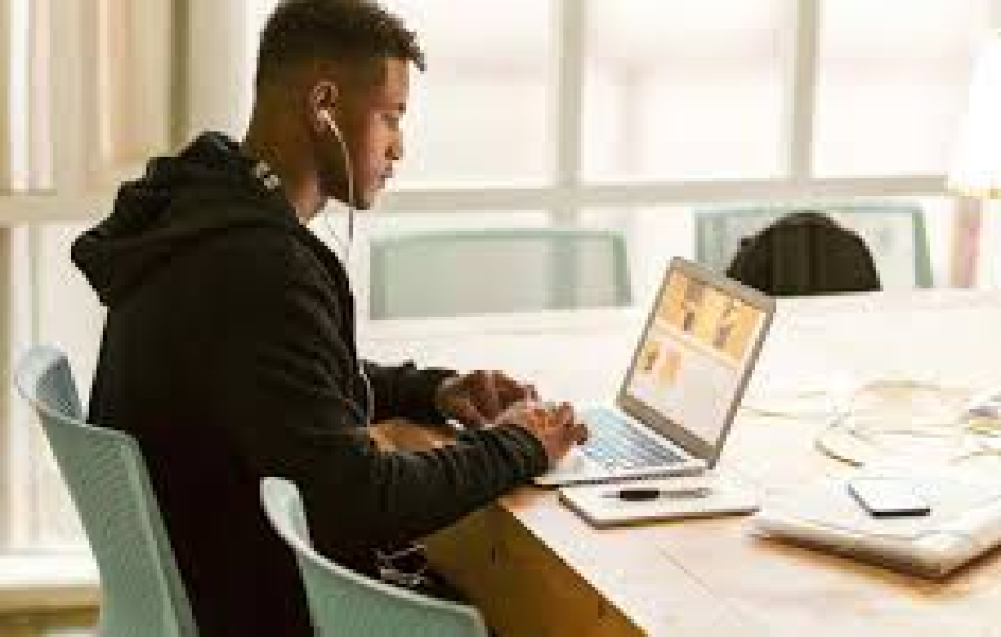 How to Balance Multiple Freelance Projects Effectively