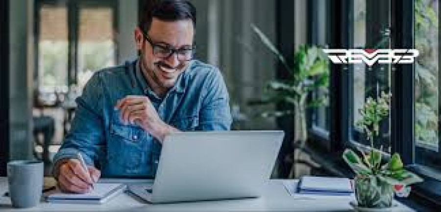 How Global Clients Hire Freelancers in Niche Scientific Fields