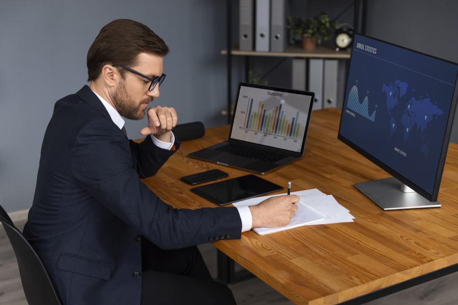 Streamlining International Finance Operations for Freelancers