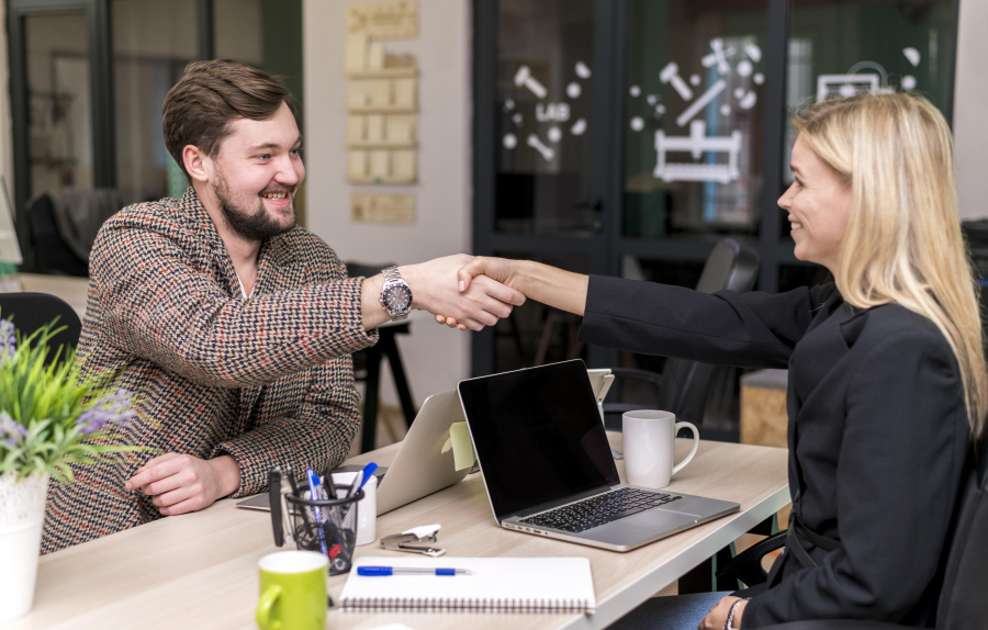 Writing Freelance Contracts: A Simple Guide