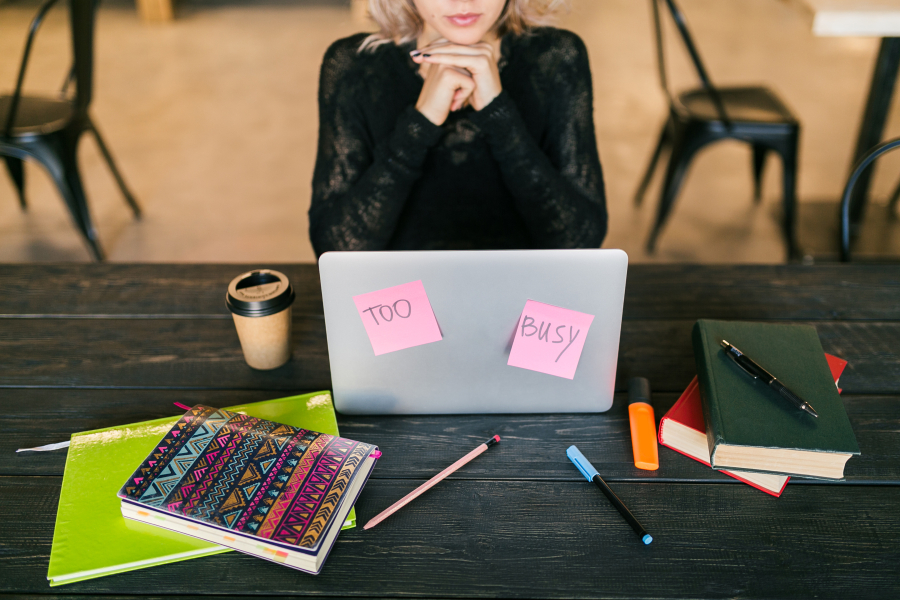 Using LinkedIn to Get Freelance Clients