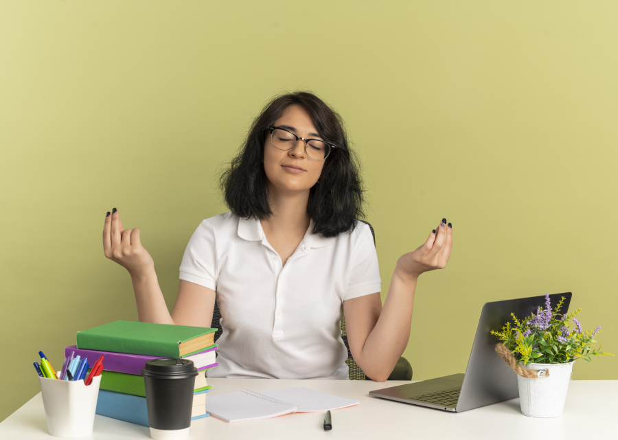 Balancing Freelancing with a Full-Time Job